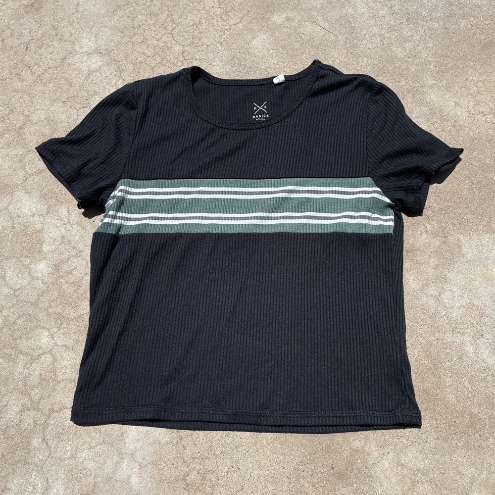 PacSun cropped top
